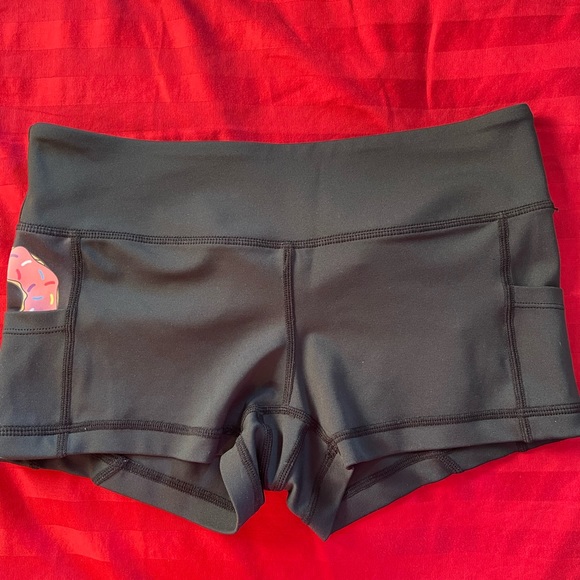 Feed me fight me shorts - Picture 5 of 5